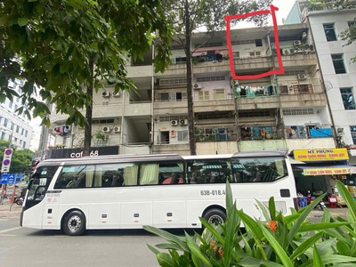 Chính chủ bán chung cư quận 5 nằm giao ngay ngã giữa sư vạn hạnh và hùng vương. 0