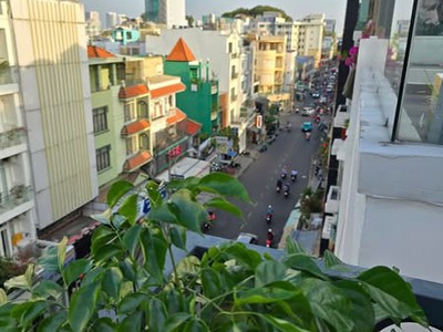 Nhà mặt tiền đường nguyễn biểu phường 2 quận 5. 3