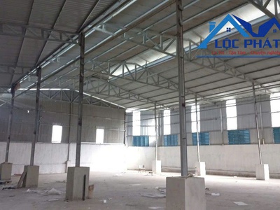 Cho thuê nhà xưởng giá rẻ hố nai 3 trảng bom, 2200m2 chỉ 55 triệu 0