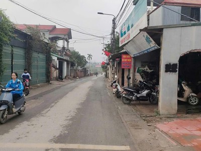 Siêu phẩm gần ql21, chợ long phú 99m nhỉnh 2tỷ đường thông 2 xe ben 0