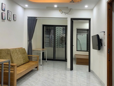 Cho thuê căn hộ 2 phòng ngủ   full nội thất   giá tốt gần ngã tư sở 4