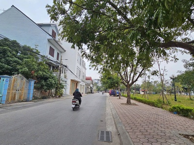Bán mảnh đất đẹp 98m2  đất thượng thanh , mặt tiền 4.1m, 13.8 tỷ.long biên. 3