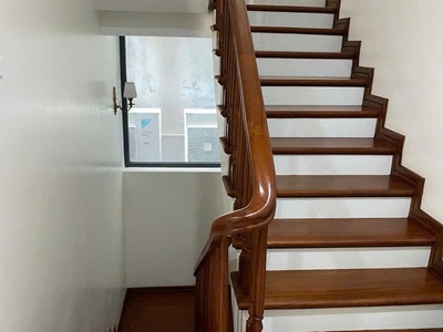 Viglacera xuân phương 105m2-5t, vỉa hè kd, ô tô tránh, nt đẹp, giá 18 tỷ 1