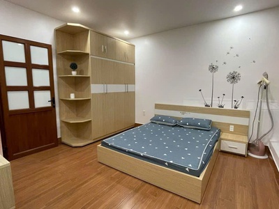 Cho thuê căn 2 ngủ giá tốt Waterfront cực đep 3