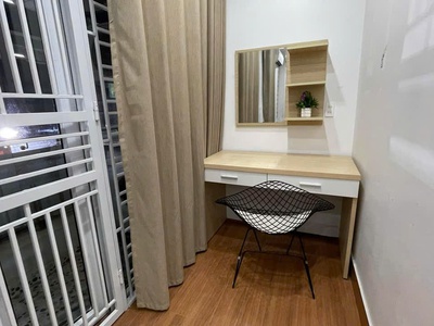 Cho thuê căn 2 ngủ giá tốt Waterfront cực đep 9