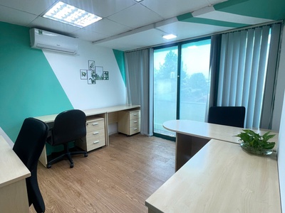 Văn Phòng Trọn Gói 10m  - Không Gian Tối Ưu Cho Nhóm 4-5 Người 6