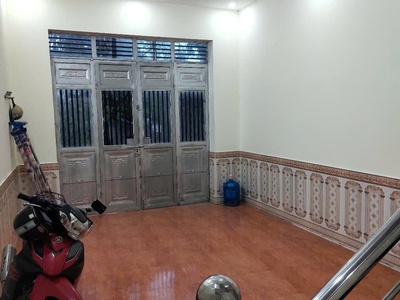 Tôi cần cho thuê 2,5 tầng 3 ngủ số 16 ngõ 28 đường An Thắng, Biên Giang, Hà Đông. 3