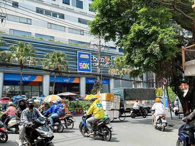 Bán nhà hxh tặng gpxd 6 lầu ung văn khiêm 92m2 ngang 4.2m tn 20tr sát đh hutech 12 tỷ. 0