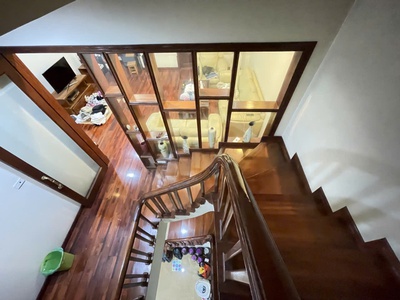 Bán biệt thự lô góc nguyễn xiển- thanh xuân,167 m2, mt 25 m, giá 65 tỷ. 0