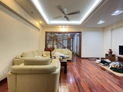 Bán biệt thự lô góc nguyễn xiển- thanh xuân,167 m2, mt 25 m, giá 65 tỷ. 4