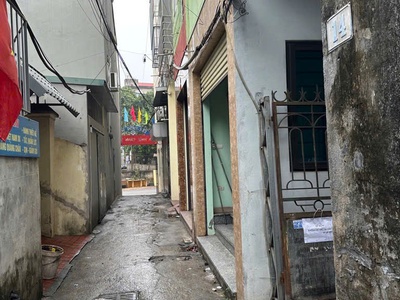 Gấp - ngọc thụy - bán đất ở 47m2 - đường trc nhà 3m - ngõ thông 4ty3 1
