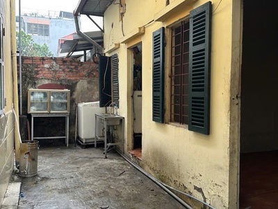Gấp - ngọc thụy - bán đất ở 47m2 - đường trc nhà 3m - ngõ thông 4ty3 2