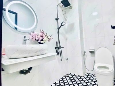 Hoa hậu tư đình - bán nhà 6 tầng, thang máy , ô tô đỗ ,hơn 7 tỏi 3