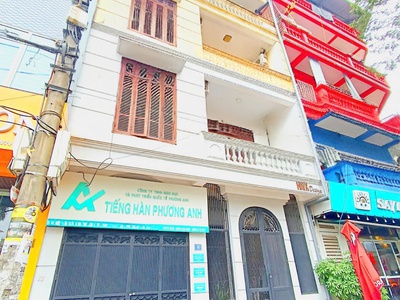 Mặt tiền 6m  bán nhà láng hạ, đống đa. dt 50m x 5 tầng. mặt ngõ rộng gara ô tô 1