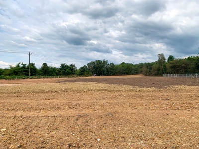 Duy nhất 1 lô đất ven sông 5x36 180m2 thổ cư shr tiềm năng tăng gía cao tt kcn dầu tiếng bd 2