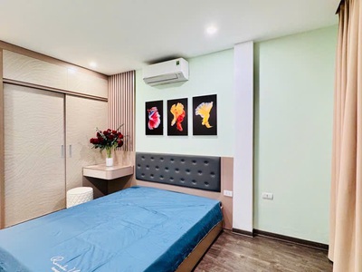 Bán nhà bồ đề 35m2  5 tầng  6.1 tỷ, full nội thất 2