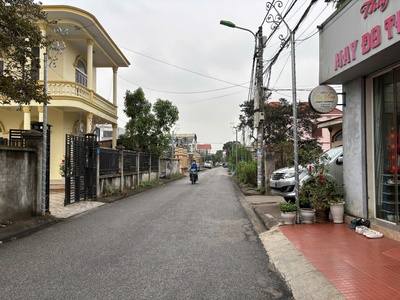 Bán lô góc 2 mặt tiền tại Cát Linh - Tràng Cát vị trí mặt ngõ 172 đường nhựa 8m. 1