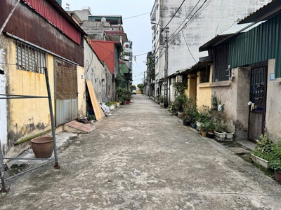 Chính chủ bán 78,5m2 đất thị trấn Trâu Quỳ, Gia Lâm. Đường ô tô tránh, sau có sân thoáng 5
