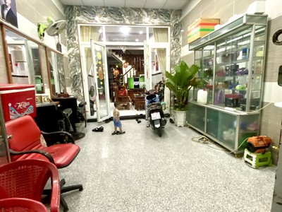 Mặt tiền đường nhựa phạm thị giây - giáp quận 12 - vị trí đắc địa - sát bên chợ gà - vừa ở vừa kinh 0