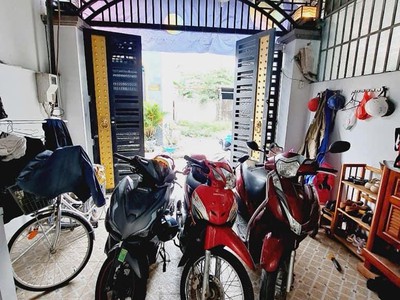 Bán nhà 1/ hẻm xe tải thạnh lộc quận 12 - 75m2  4x19 , 3 tầng, gần đại học nguyễn tất thành, ngã tư 1