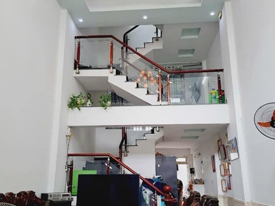 Bán nhà 1/ hẻm xe tải thạnh lộc quận 12 - 75m2  4x19 , 3 tầng, gần đại học nguyễn tất thành, ngã tư 2