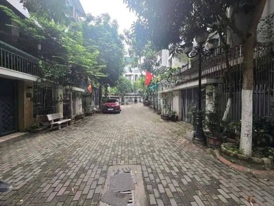 Cho thuê nhà ngõ ô tô kđt ao sào, thịnh liệt, hoàng mai, 74m2, 4 tầng, 4 ngủ, 18.5tr/tháng 0