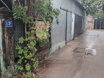 Chính chủ bán gấp nhà bà điểm hóc môn giá chỉ 4.1 tỷ 2