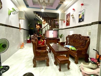 Mặt tiền đường nhựa phạm thị giây - giáp quận 12 - vị trí đắc địa - sát bên chợ gà - vừa ở vừa kinh 1