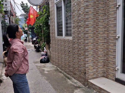 Bán nhà mê lửng đât 52 m2 sát lô góc   2 phòng ngủ giá 2.6 tỷ - chỉ 200m đến biển mân thái 1