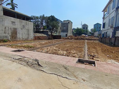 Dưới 2 tỷ tìm khách mua lô thiên mã vĩnh lộc đường thông ô tô tránh 0