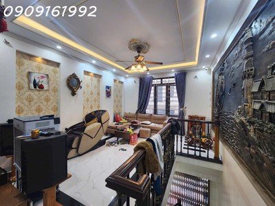 Nhà dân xây chắc chăn  độc  lập 5 tầng chỉ 5,5 tỷ đường to vỉa hè rộng tại lê chân 0