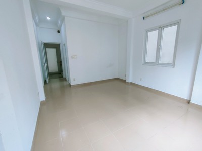 Cho thuê nhà 379 Nguyễn Trọng Tuyển, Phường 2, Quận Tân Bình. Trệt, 3 lầu, DT4x16 chỉ 35tr 1