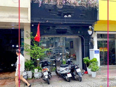 Cho thuê nhà 22 Trần Hưng Đạo gần Bùi Viện, Pham Ngũ Lão, Q1. MB Trệt, DT 4x20 chỉ 45tr 0