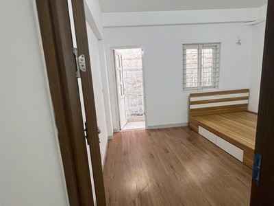 Bán căn hộ chung cư mini  ngõ 1008 đường Láng, Đống Đa 65m, 2 ngủ, nhà đẹp, giá 1.77 tỷ 1