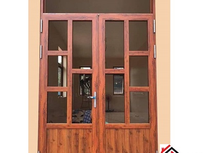 Cửa nhôm Việt Pháp vân gỗ có bền không  Những yếu tố ảnh hưởng đến độ bền 0