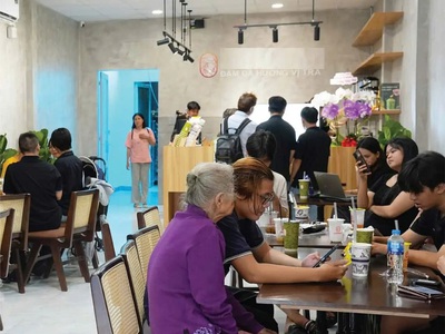 Bán nhà mặt tiền đường Nguyễn Thị Thập Quận 7 giá đầu tư ngang 5m dài 35m 0