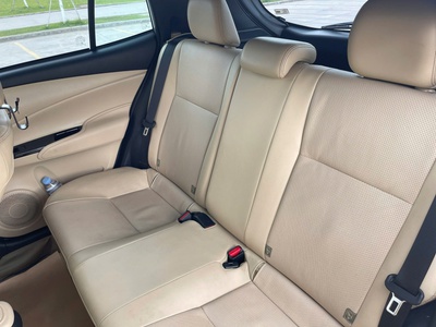 Bán xe Toyota Yaris 1.5G 2021, màu bạc. 7