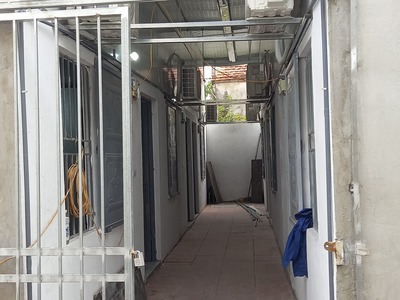 Bán nhà trọ Nông Nghiệp, đường thông ô tô 7 chỗ, kinh doanh sầm uất. 0