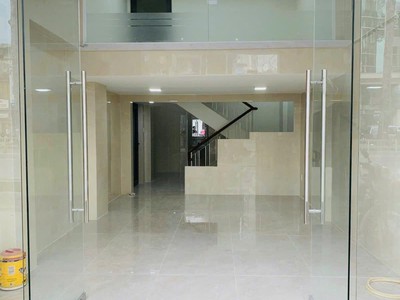 Chỉ hơn 30tỷ, mặt tiền kd vị trí đắc địa trần hưng đạo q1,72m,5tầng,5pn-sổ nở hậu 2