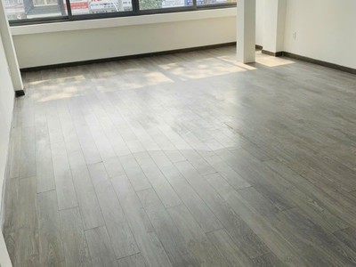 Chỉ hơn 30tỷ, mặt tiền kd vị trí đắc địa trần hưng đạo q1,72m,5tầng,5pn-sổ nở hậu 3