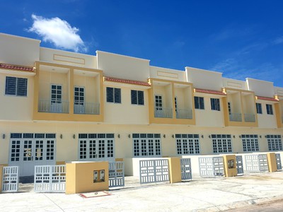 Bán nhà phố trung tâm đô thị - công nghiệp phước đông 1