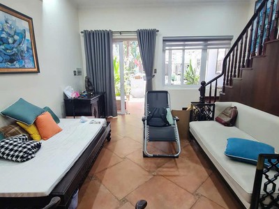Nhà bán khang điền melosa, dt 80m2, đường rộng 12m, 3 tầng, 4pn, nội thất đẹp, giá 8.8 tỷ tl 0