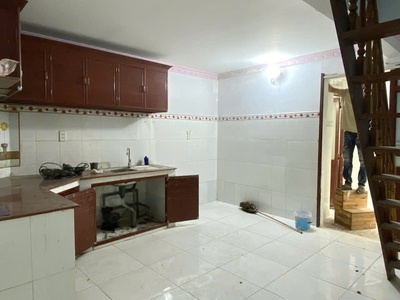 Bán nhà  4x15  2 tầng tám danh 3pn phường 4 quận 8 chỉ nhỉnh 4 tỷ 2