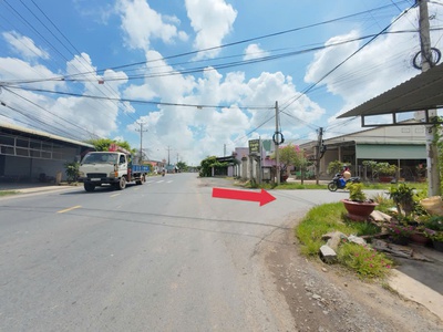 Trí bình-thị trấn châu thành kdc đông đủ tiện ích  lô đất full thổ cư mặt tiền nhựa 10m 0