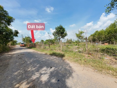 Trí bình-thị trấn châu thành kdc đông đủ tiện ích  lô đất full thổ cư mặt tiền nhựa 10m 3