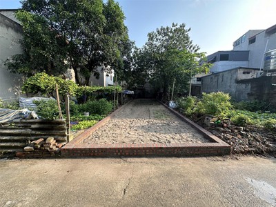 105m lương quy , xuân nộn   giá 4xtr/1m 0