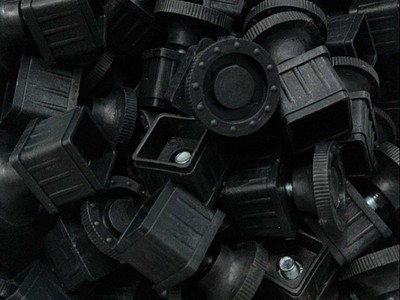 Chân tăng đưa cho sắt hộp vuông 30x30mm 9