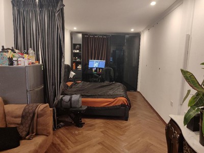 8.5 tỷ bán nhà mặt phố nguyễn công trứ 3 tầng kinh doanh ngày đêm hai bà trưng 0