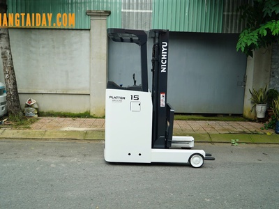 Xe nâng điện đứng giá mềm chất lượng 2