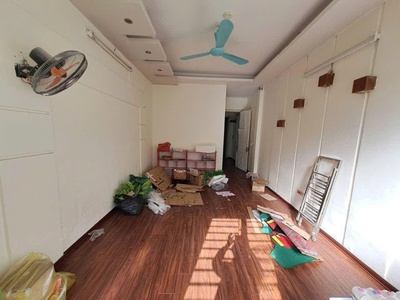 Cho thuê nhà mặt phố Hoa Bằng phường Yên Hòa, Cầu Giấy 75m x 5T giá 32 triệu, ô tô, KD 3
